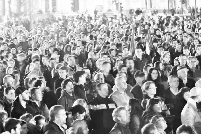 Protest în Piața Unirii din Cluj, 14 noiembrie 2014.
